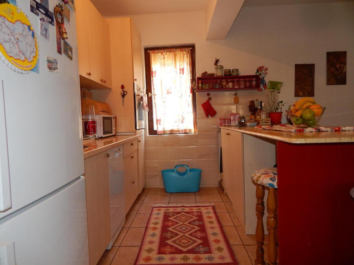 Incredible Apartment With A Mountain View - Matka Скоп'є Екстер'єр фото