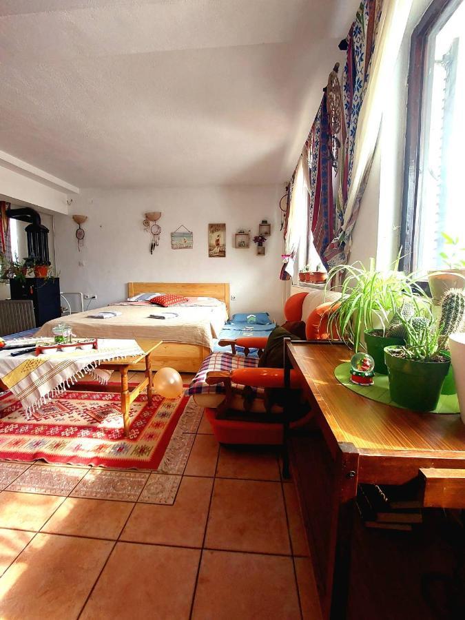 Incredible Apartment With A Mountain View - Matka Скоп'є Екстер'єр фото